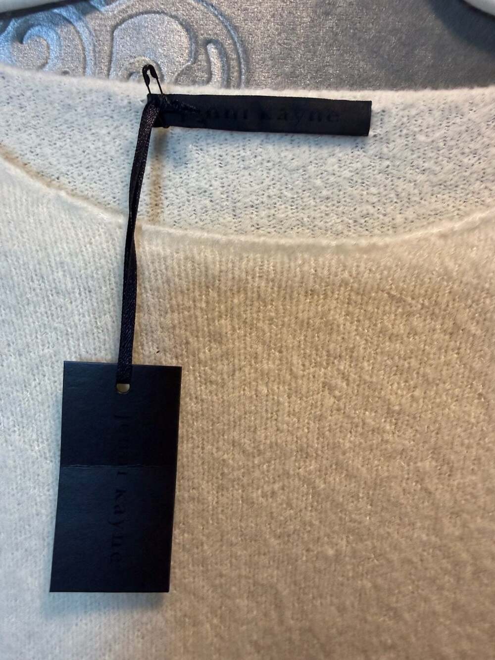 NWT Jenni Kayne Cream Cashmere Crewneck Sweater - Picture 3 of 4